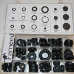 SURTIDO DE 125 PASACABLES PERFORADOS Y CIEGOS EMPOTRADOS PARA CABLEADO