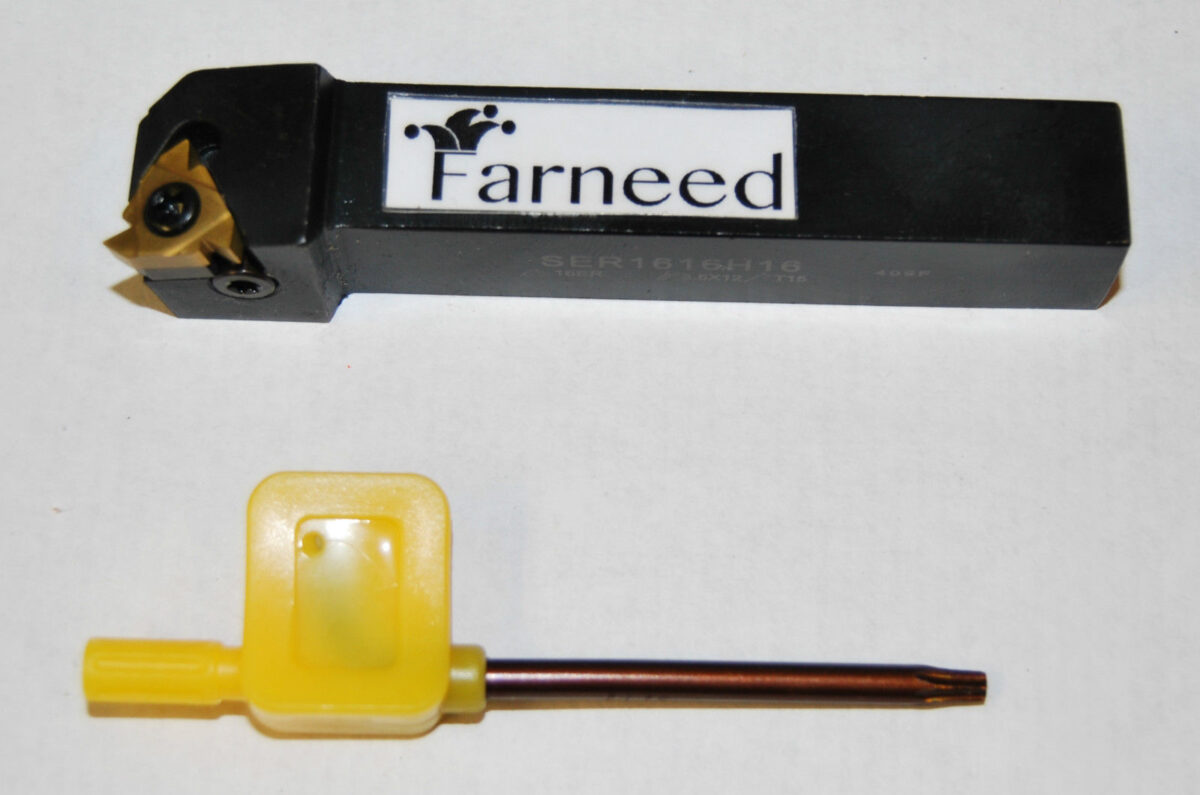 HERRAMIENTA DE ROSCADO DE PLAQUITA EXTERNA SER2020K16 ROSCAS DE TORNO