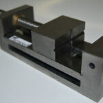 MORDAZA DE PRECISIÓN MODULAR 155X50X52mm CORTADORAS CNC 2'