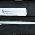 PINZA DIGITAL PROFESIONAL 0-300 mm ACERO con CAJA