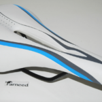 SILLÍN DE BICICLETA SILLÍN DE BICICLETA MODELO "VELA" ELASTÓMETRO MTB CORSA CON AGUJERO