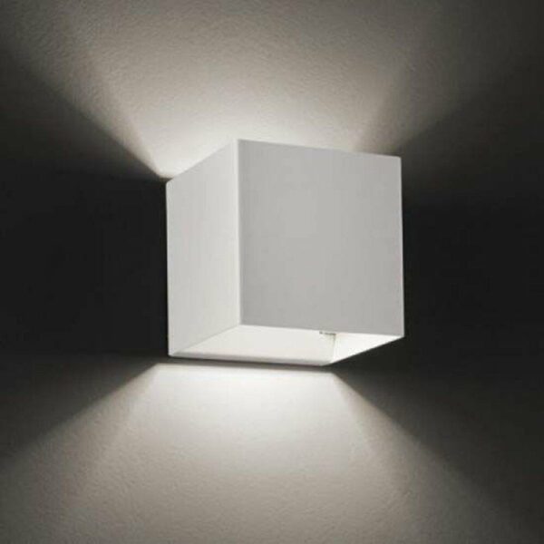 APLIQUE DE PARED INTERIOR EXTERIOR LED CUBE APLIQUE 6W DOBLE LUZ FRÍA 212