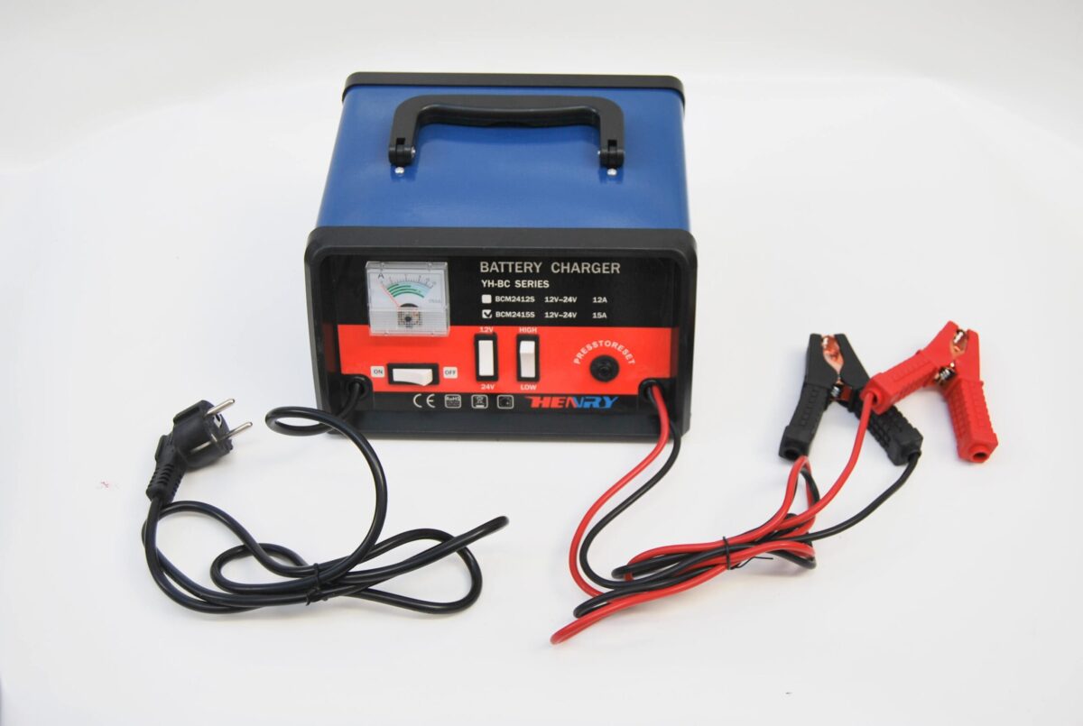 21678 CARGADOR DE BATERÍA CARGADOR DE BATERÍA COCHE FURGONETA 15A 12 24V YH-BC SERIE 15S
