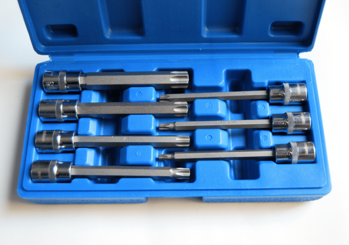 18723 ENCHUFES ACANALADOS XZN LARGOS 110 MM 3/8" VASOS M4 M10 405SA