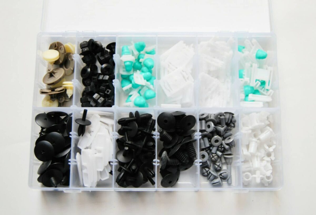 21352 CLIPS DE FIJACIÓN 255 PIEZAS CARROCERÍA PANELES DE PARACHOQUES REMACHES PLÁSTICO 640