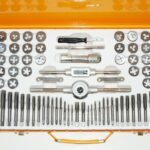 KIT DE TROQUEL DE ROSCA 74 PIEZAS MACHOS HEMBRAS PASO MÉTRICO 309 H PULGADAS