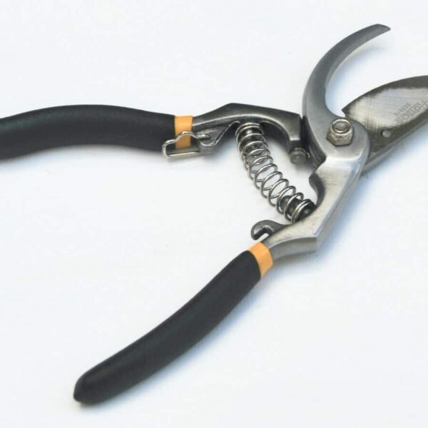 TIJERAS DE PODAR TIJERAS DE PODAR 8,5" HOJA DE ACERO 215 MM JARDÍN 584 HO