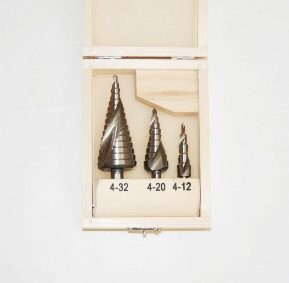 21235 FRESAS CÓNICAS EN ESPIRAL AMPLIADORA DE AGUJEROS ESCALONADOS METAL 4 32 mm 3 PIEZAS EN ACERO G