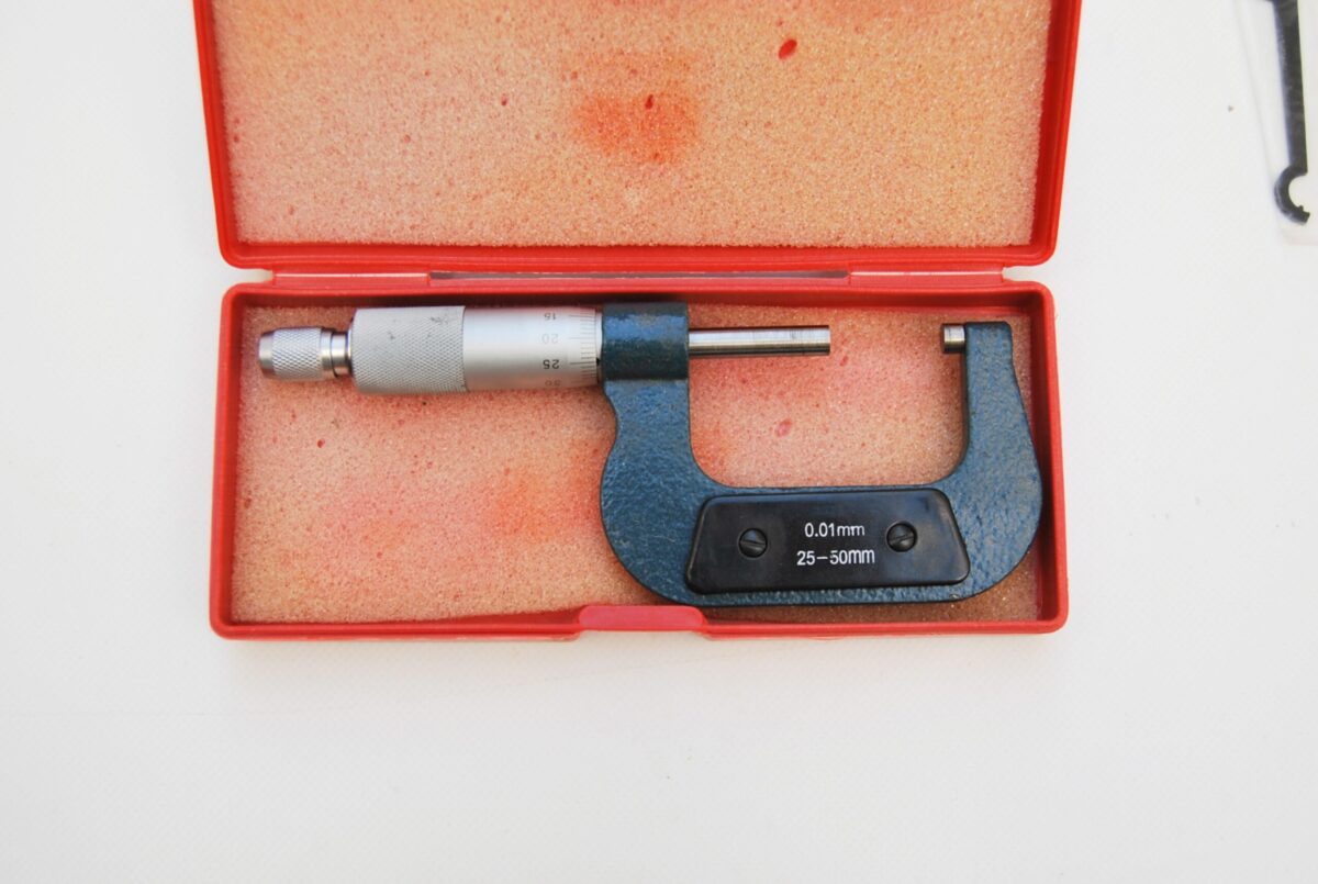 MICRÓMETRO ANALÓGICO CENTESIMAL 25 - 50 mm ESPESOR ESPESOR ESPESOR M15 438