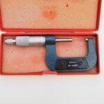 MICRÓMETRO ANALÓGICO CENTESIMAL 25 - 50 mm ESPESOR ESPESOR ESPESOR M15 438