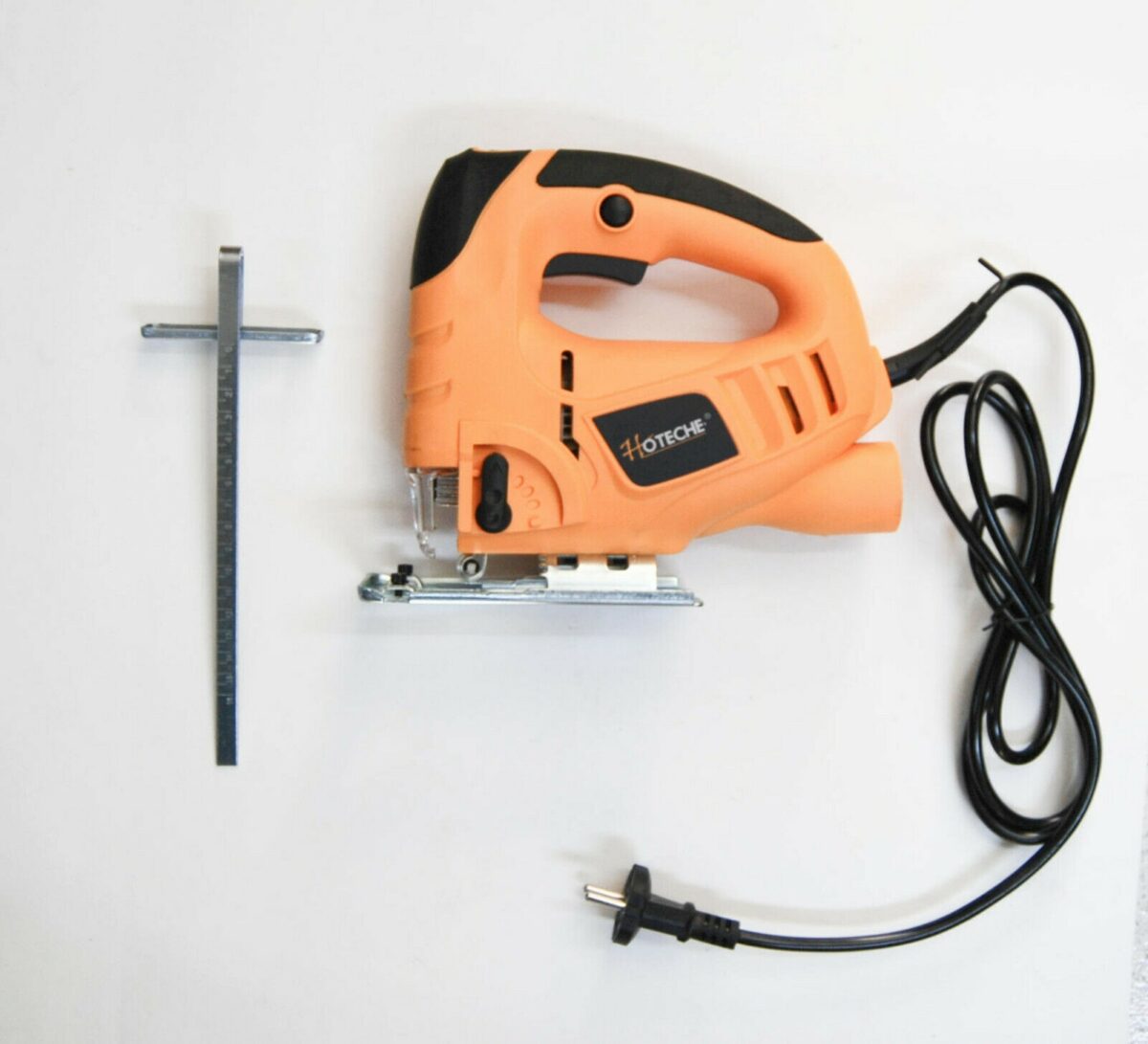 SIERRA DE CALAR SIERRA ELÉCTRICA ALTERNATIVA AJUSTE DE OSCILACIÓN 600W 3000 RPM 228